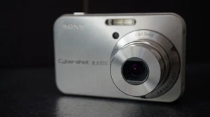 Sony Cybershot DSC-N1 8,1 megapixel fotocamera digitale - argento - Foto 1 di 10