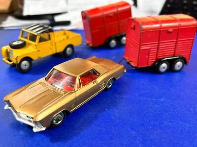 Corgi 245 BUICK RIVIERA scala 1/43 - Immagine 1 di 4