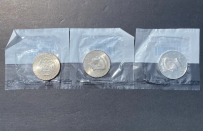 2001 US Mint (PDS) Kennedy Half Dollars (S) 90% Silver Ch Proof 63  PD - UC 60 - Image 1 of 3