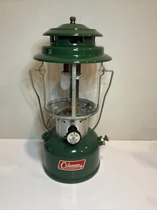 Vintage 1970 COLEMAN Lantern Green Model 220F- Pyrex Globe Nice! - Picture 1 of 13