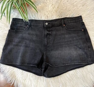 Women’s New🌿High-Rise Sky-Hi A-Line 3” Inseam Jean Shorts Size 22 - Bild 1 von 3