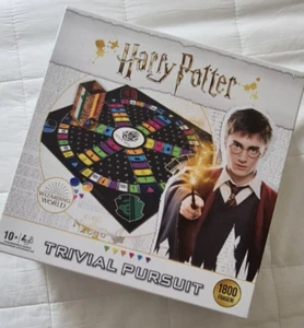 Harry Potter Brettspiel Trivial Pursuit Game - Bild 1 von 8