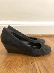 COLE HAAN Women Suede Leather Shoes Pumps Wedge Heels Black Sz 6.5 B - Picture 1 of 5