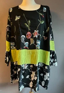 NWT Calessa Black Floral Tunic Chatreause Band - Size XL - Picture 1 of 4