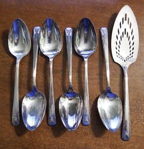 6 Oneida Silverplate Milady 8 1/2" Serving Spoons + Cake Server 1940's EXC!! - Picture 1 of 3