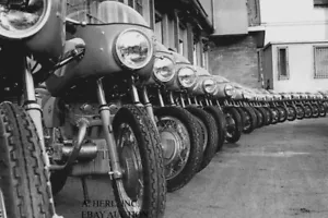 Laverda 750 SFC - erste Charge 1971 - Motorradfoto - Bild 1 von 1