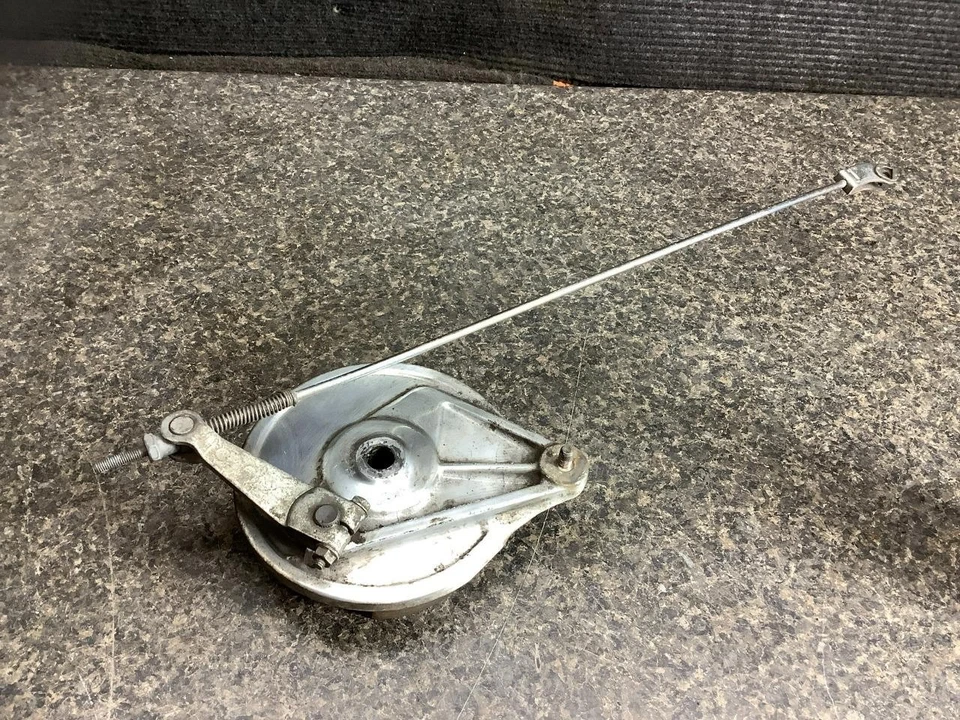 Tambor de freno trasero Honda Nighthawk 250 CB250 1996 16D Foto 1 de 2