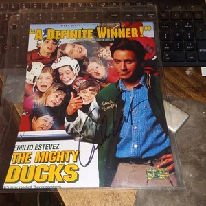 Foto firmata Emilio Eastevez Mighty Ducks Coa - Foto 1 di 2