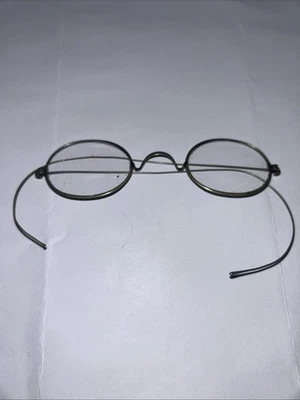 Anteojos antiguos de 1800 con montura de alambre fino. Foto 1 de 4