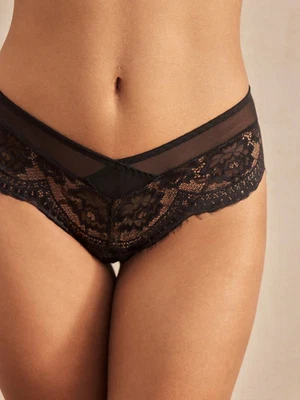 Charlaine Women's Solid V-String Lace Sexy Panties - Bild 1 von 4