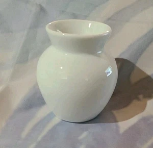 Weiße kleine Vase - Bild 1 von 3