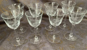 Vintage Etched Shot Glass Set of 8 Mid Century - Picture 1 of 5