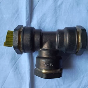 Raccordo a tee, in ottone 25 CALEFFI 864025 DECA per tubi in polietilene - Foto 1 di 1