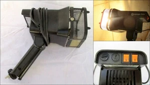 Torche Projecteur. 2000W. 220V. Poignée articulée. 2X Halogène 1000W GX6.35. - Picture 1 of 16