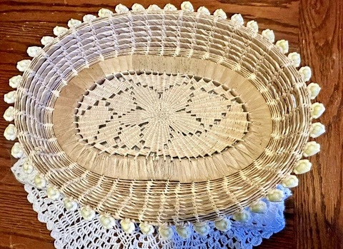 Vintage Marshall Islands Beach Woven Basket 14" oval Tray with Cowrie Shells Cover