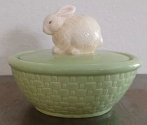 Hallmark grün Keramik Korb geflochten Schüssel mit Hase auf Deckel 6,5"x5" - Bild 1 von 12