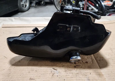 Масляный бак двигателя 2001 Harley Davidson Sportster 1200 - Изображение 1 из 4