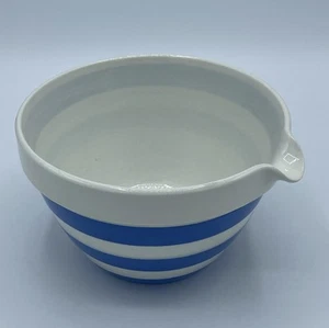 Cornishware T G Green Blue & White Mix & Pour Bowl - Picture 1 of 6