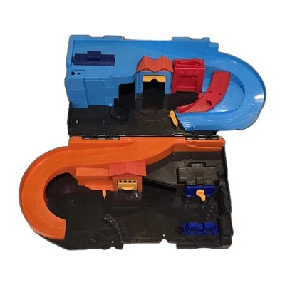 Hot Wheels Car Wash & Service Station Center Playset DMW90 2015 Mattel Sto-N-Go - Image 1 of 4