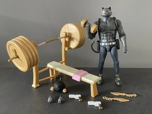 Fortnite Victory Royale Series Meowscles Shadow Deluxe 6" Actionfigur - Bild 1 von 6