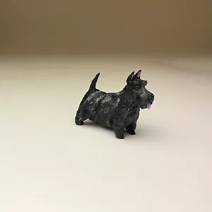 Estatuilla de perro de resina impresa en 3D Brindle Scottie Scottie Scottie miniatura de 2" de largo - Imagen 1 de 8