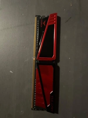 ddr4 8gb 2400mhz Team Group Vulcan Red - Image 1 of 2