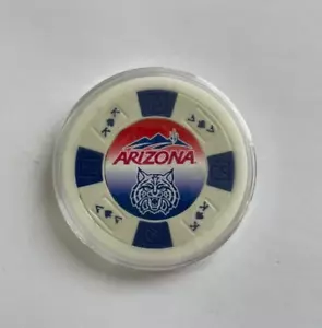 ARIZONA WILDCATS FOOTBALL Poker Chip GOLF BALL MARKER / CARD GUARD ENCAPSULATED - Picture 1 of 2