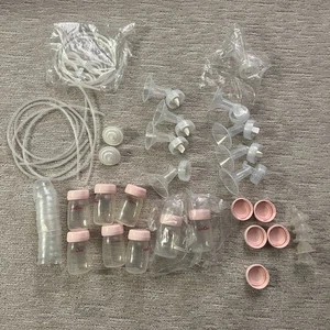 Lotto accessori tiralatte Spectra flange 24 e 28mm, tubi, valvole, bottiglie - Foto 1 di 5