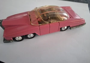 Dinky Toys 100 Lady Penelope's FAB 1 Thunderbirds Car With 2 x Figures - Picture 1 of 24