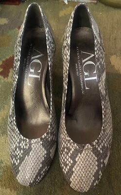 Zapatos de salón AGL de cuero gris con estampado de serpiente Italia 39,5 9,5 Foto 1 de 4