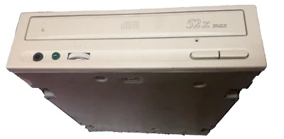 Lettore Cd-rom BTC BCD F562b 52x IDE Beige  - Immagine 1 di 2