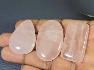 Lote de 3 piezas de piedras preciosas sueltas cabujón cristal mezcla cuarzo rosa AAA 201 quilates 38-43 mm u967 - Imagen 1 de 9