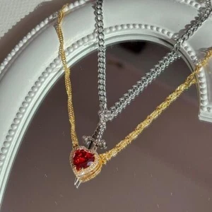 Collana con cuore e spada regalo San Valentino, collana di coppia in... - Foto 1 di 7