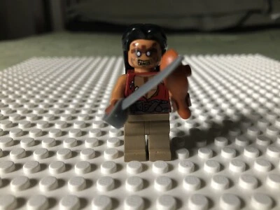 Lego Piratas del Caribe Zombie Yeoman Pirata Foto 1 de 2