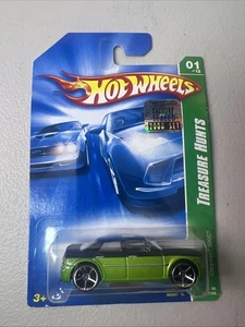 Hot Wheels CHRYSLER 300C Treasure Hunt 01 OF 12 . Made In 2007 - Picture 1 of 8