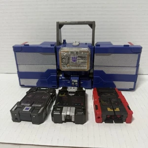 Transformers Titans Return Complete Soundwave w/ Rumble Laserbeak Ravage - Picture 1 of 11