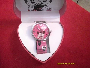 Disney MZB Mickey & Minnie Pink and Silver Tone Watch with Box MINAQ16110 - Picture 1 of 7