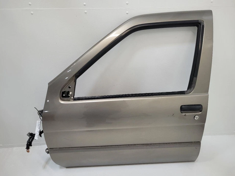 1996-2004 NISSAN PATHFINDER Driver Left Front LH Door Electric Gray — 第 1/4 张图片