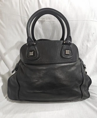Cartera Givenchy de cuero negra con cremallera domo en excelente estado - negra Foto 1 de 4