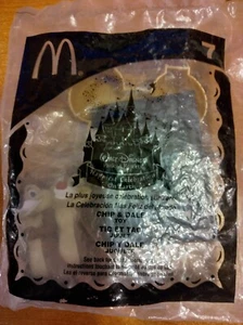 McDonalds Disney CHIP und DALE Rescue Rangers PVC-Figur Happy Meal 2005 - Bild 1 von 2
