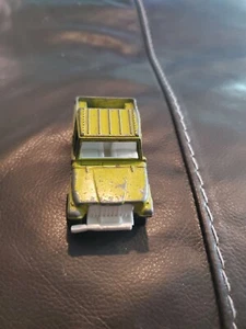 Vintage 1969 Tootsie Toy Jeep Diecast Toy Made In USA Lime Green - Picture 1 of 5