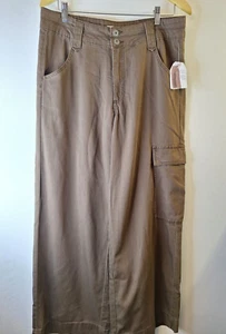 Women's High Rise Wide Leg Cargo Pants Sz 10 Festival Casual Bohemian Travel - Picture 1 of 9
