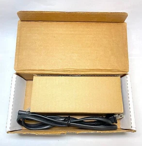 POE21W-1AF Phihong IEEE802.3af  Compliant Power Injector NIB ! - Picture 1 of 5