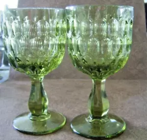 Dos (2) copas Fenton HUELLA DIGITAL VERDE COLONIAL - C. 1963-1980 - USADAS EN EXCELENTE ESTADO - Imagen 1 de 6