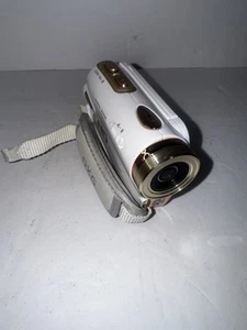 DXG Luxe Collection 1080P DXG - 5C8V HD Camcorder - White Untested - Picture 1 of 9