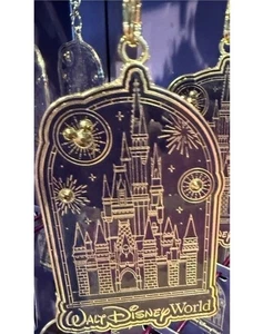 Disney Parks Magic Kingdom Cinderella Schloss Gold Ornament NEU - Bild 1 von 2