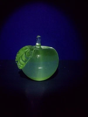 Vidrio Manzana UV Manganeso Vidrio Brilla Verde 🍏 Foto 1 de 4