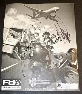 Póster autógrafo Eleventyseven 8x10 - Imagen 1 de 4