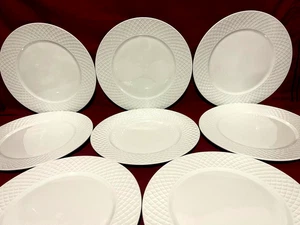 Mikasa Trellis Bone China Set Of 8 White Dinner Plates 10 1/2" - Picture 1 of 2