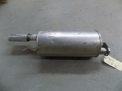 Nuevo conjunto de escape delantero silenciador Ford Escort 1998-2003 2,0 L L4 original nuevo en stock Foto 1 de 3